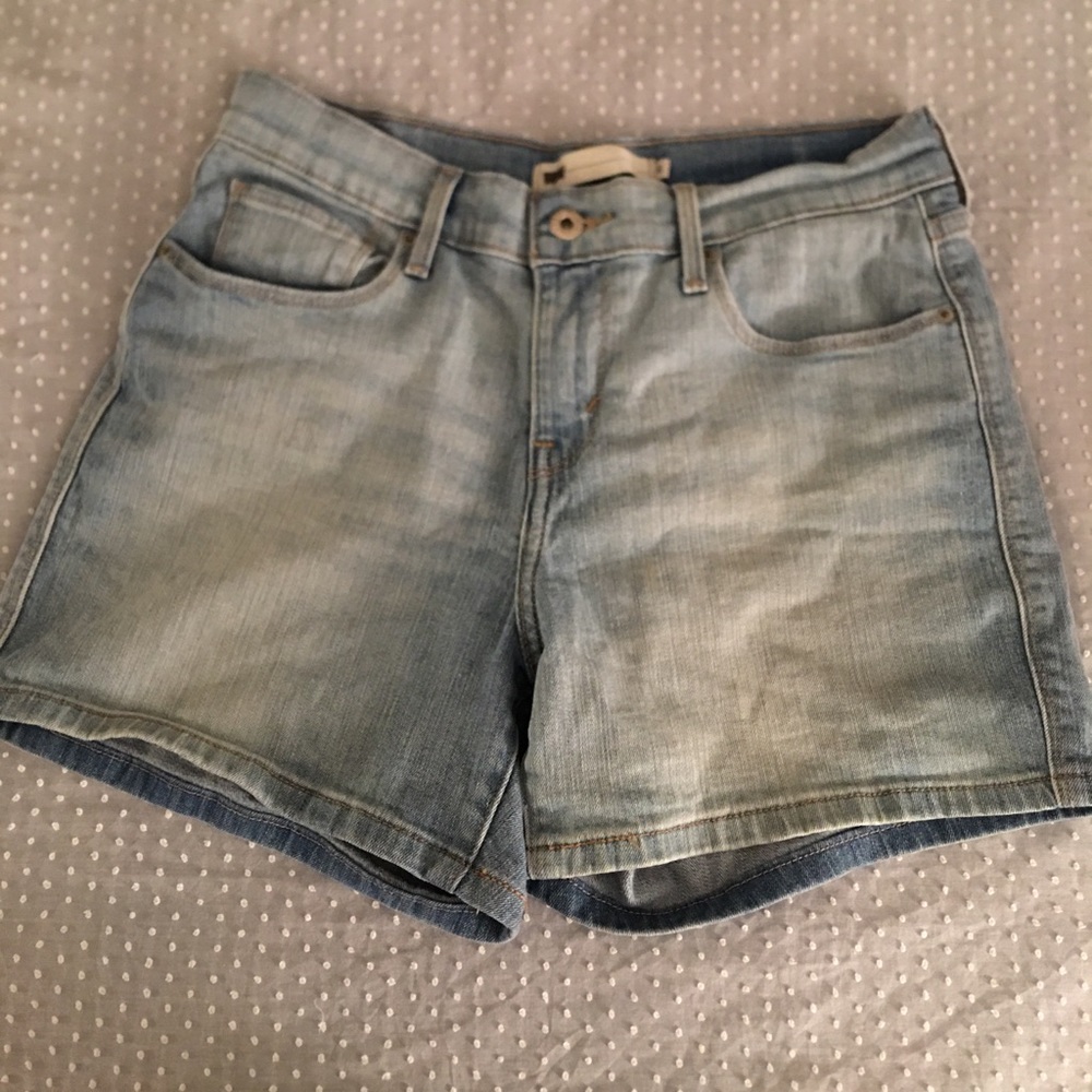 🦋Levi Jean shorts🦋